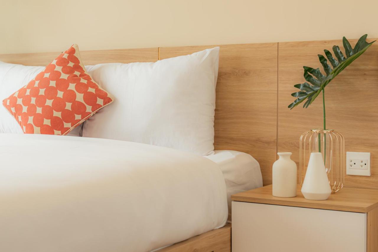 9Trip Stay In Soho Residence - 3 Bedrooms Apartment In District 1, Next To Bui Vien Walking Street - Free Saigon Nightlife Walking Tour Ho Chi Minh City Exterior photo