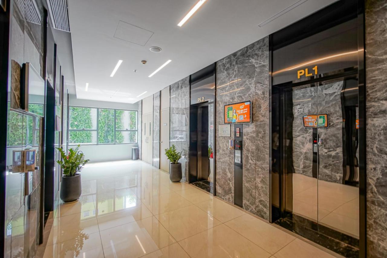 9Trip Stay In Soho Residence - 3 Bedrooms Apartment In District 1, Next To Bui Vien Walking Street - Free Saigon Nightlife Walking Tour Ho Chi Minh City Exterior photo