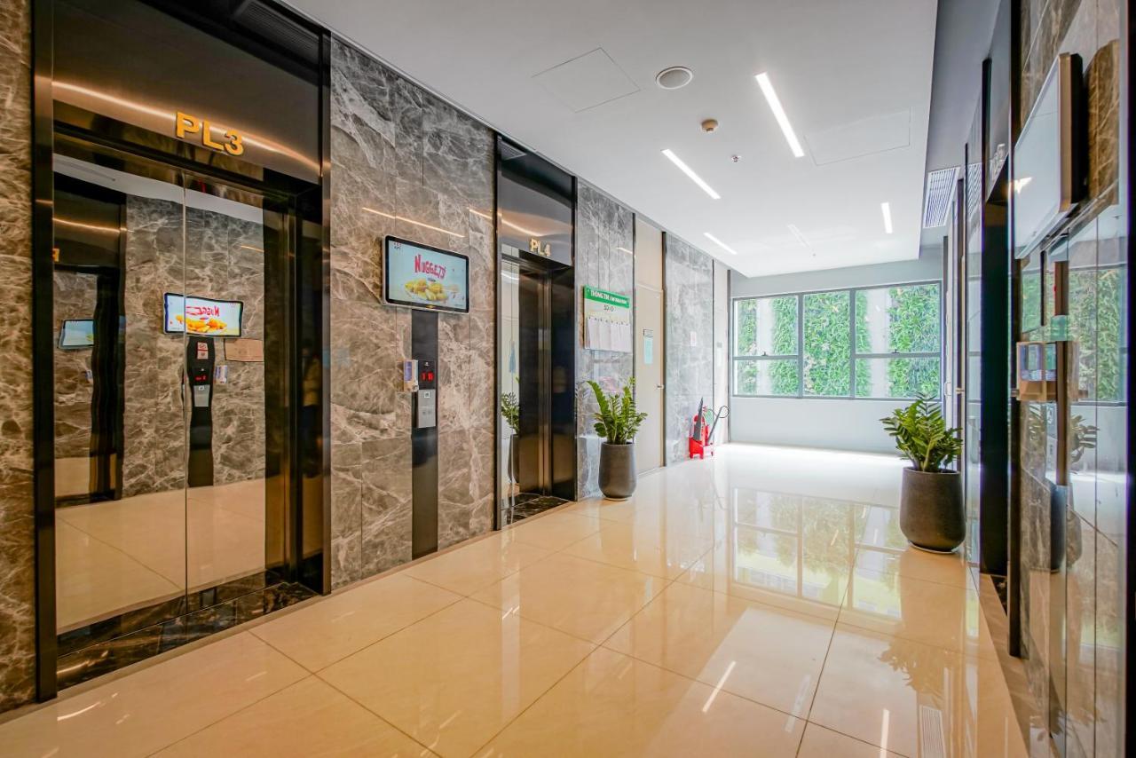 9Trip Stay In Soho Residence - 3 Bedrooms Apartment In District 1, Next To Bui Vien Walking Street - Free Saigon Nightlife Walking Tour Ho Chi Minh City Exterior photo